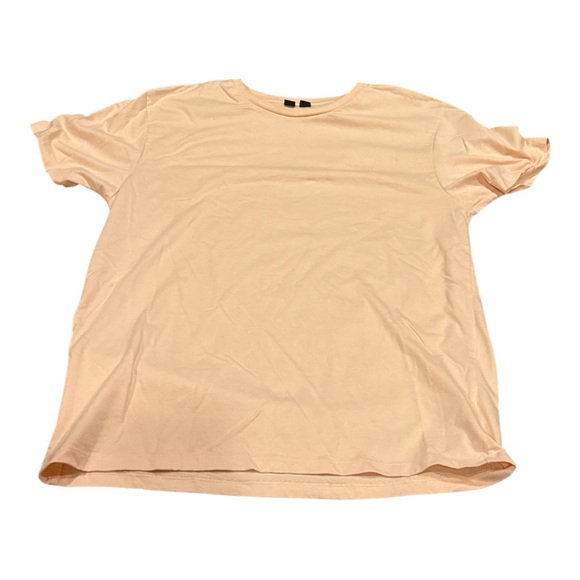 🧡 5 for $25 🧡 Peach Short Sleeve T-Shirt - Picture 1 of 4